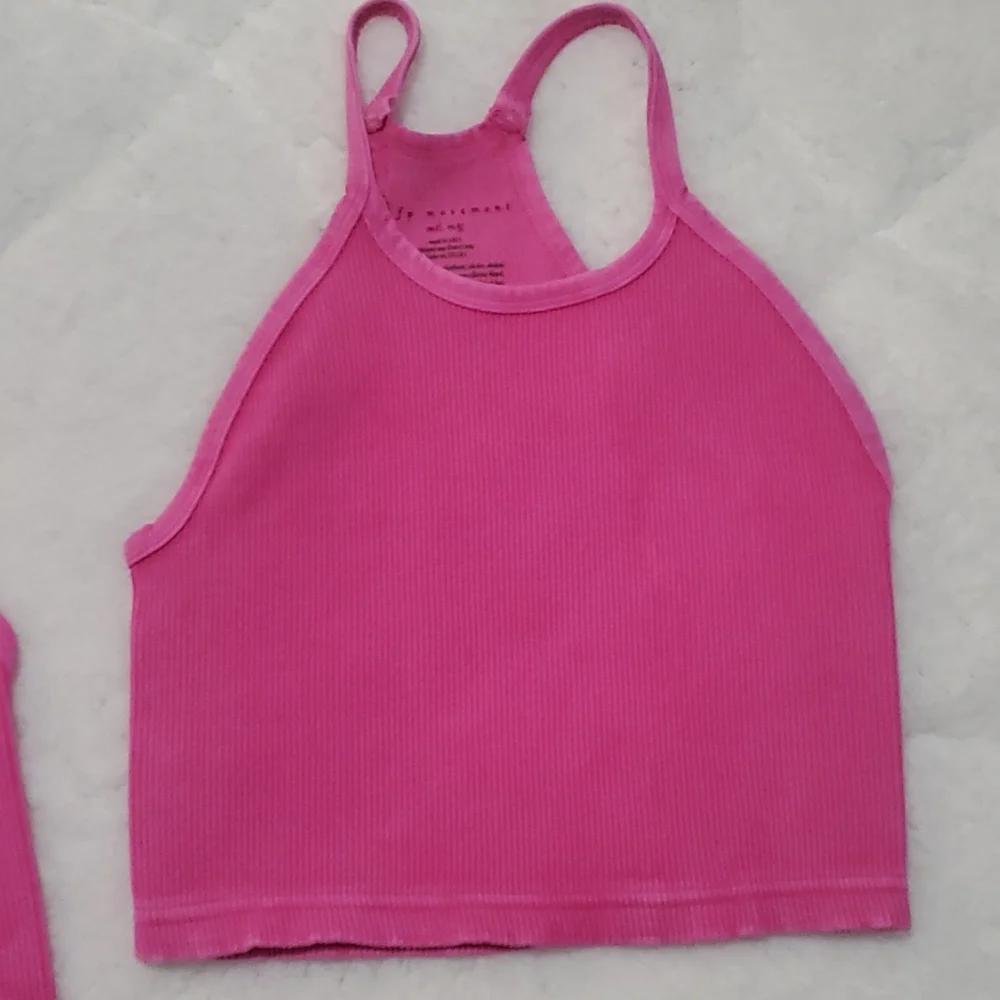 Free People Movement Happiness Runs Crop - Picture 7 of 10